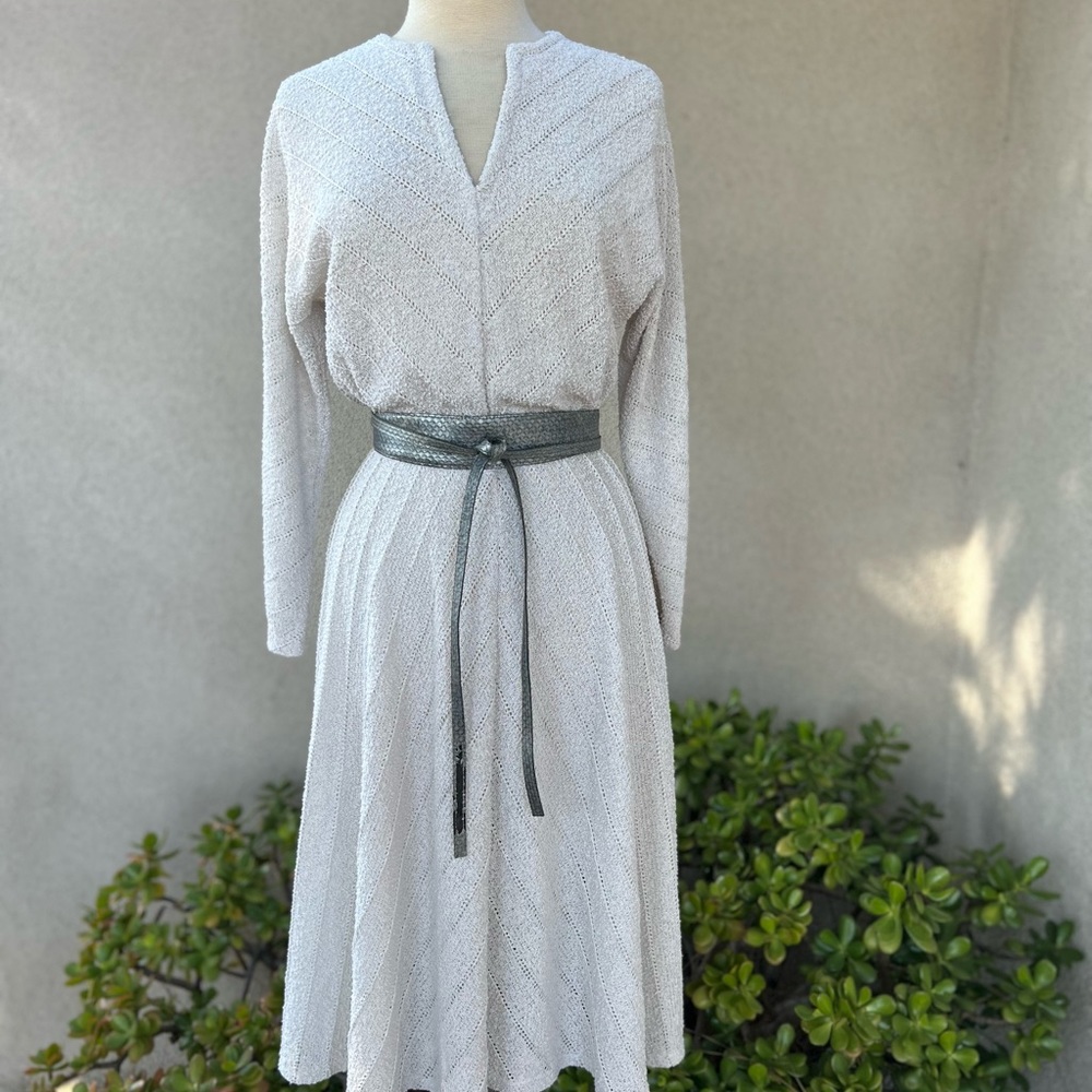 Vintage 70s taupe grey knit dress faux leather grey wrap belt S/M Ronnie Heller